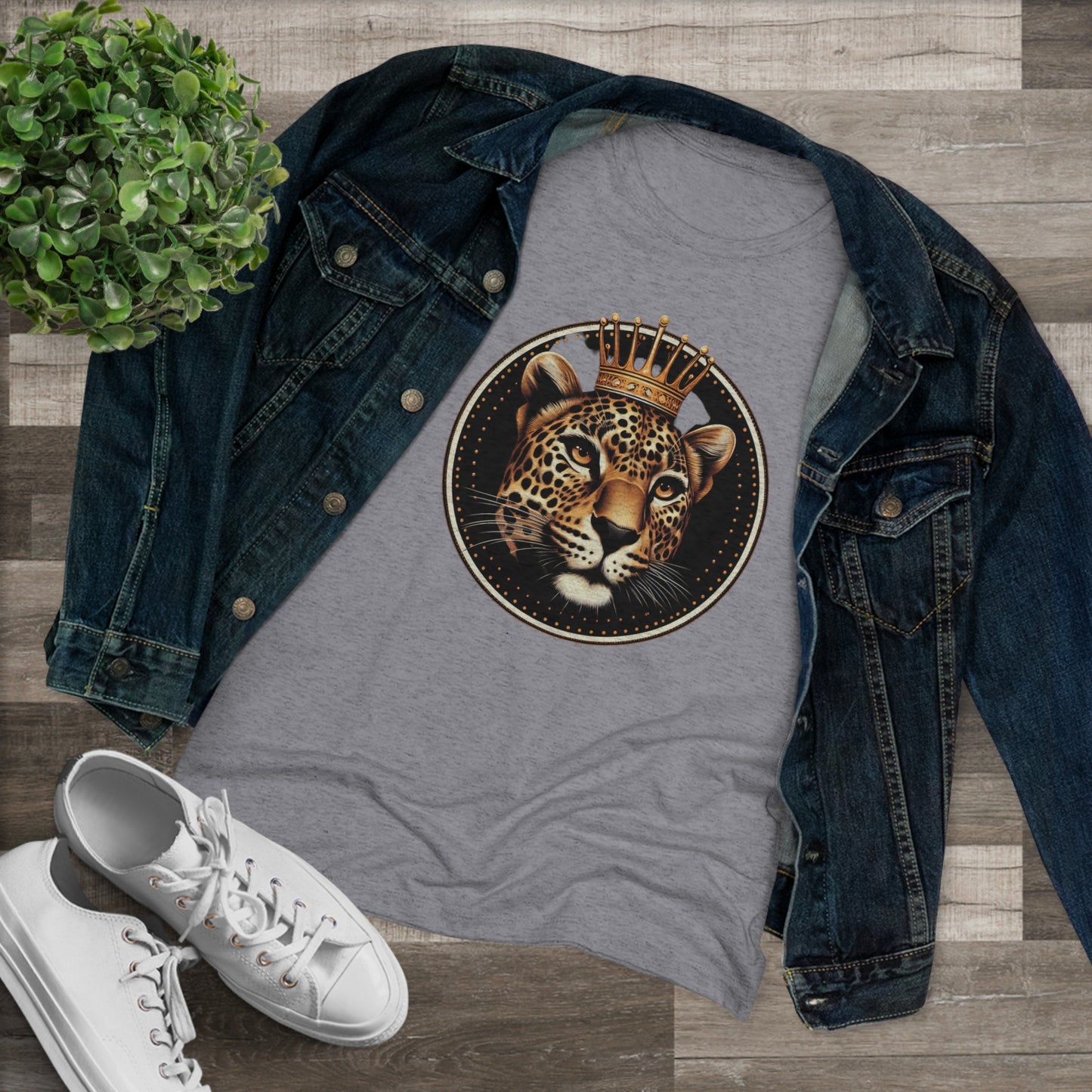 Women's king lion t-shirt 2024